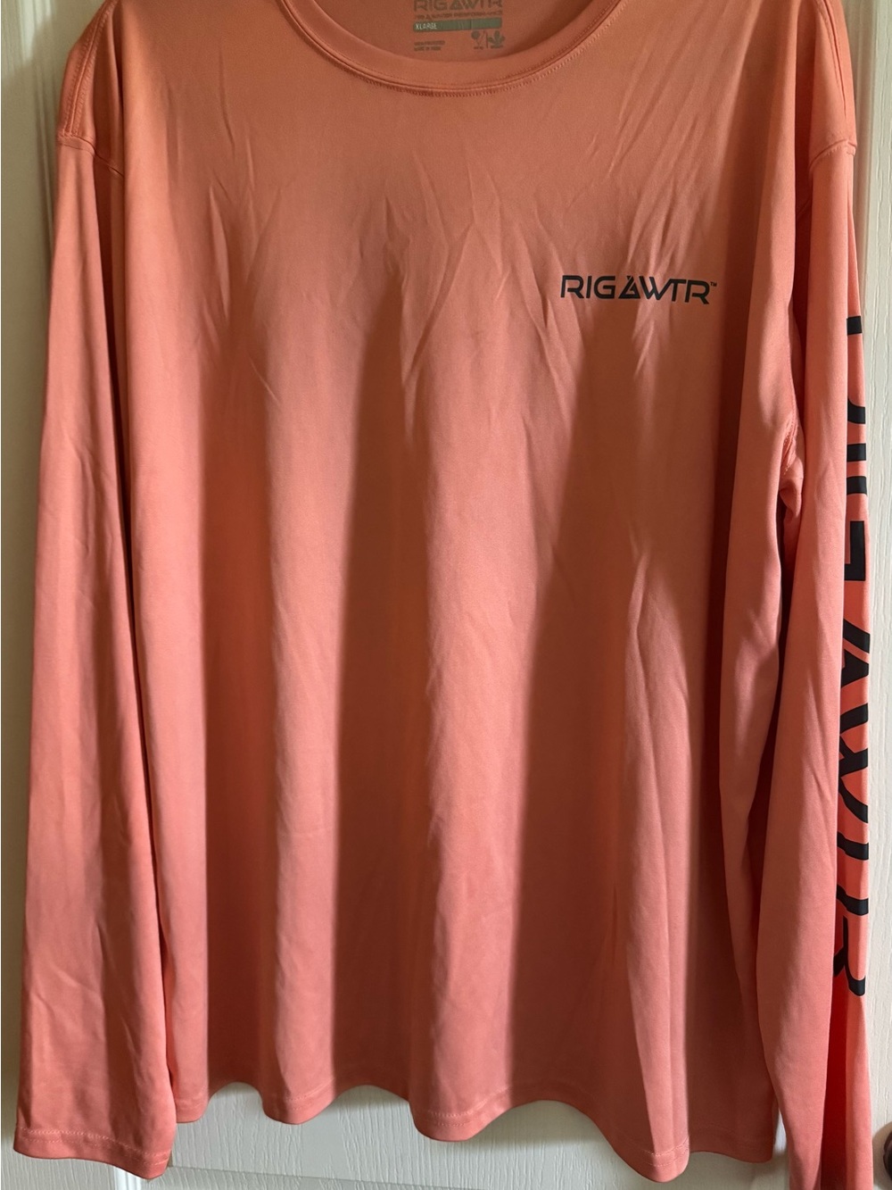 RIG A WTR Long-Sleeve Crewneck Shirt in Coral